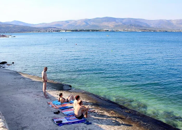 Διαμέρισμα With Parking Spaces Arbanija, Ciovo - 7543 Τρογκίρ