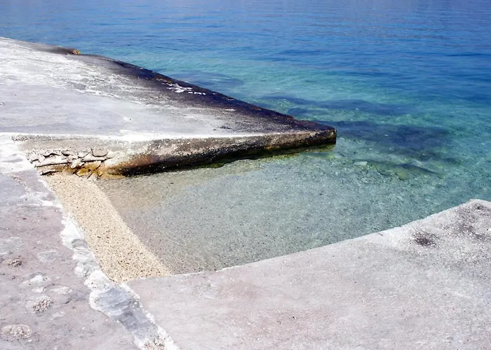 Апартаменты With Parking Spaces Arbanija, Ciovo - 7543 *