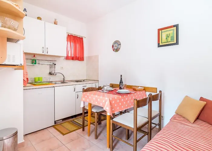 Апартаменты With Parking Spaces Arbanija, Ciovo - 7543 *