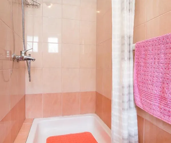 Апартаменты With Parking Spaces Arbanija, Ciovo - 7543 Трогир