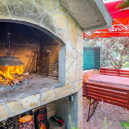 Apartments With Parking Spaces Arbanija, Ciovo - 7543 *